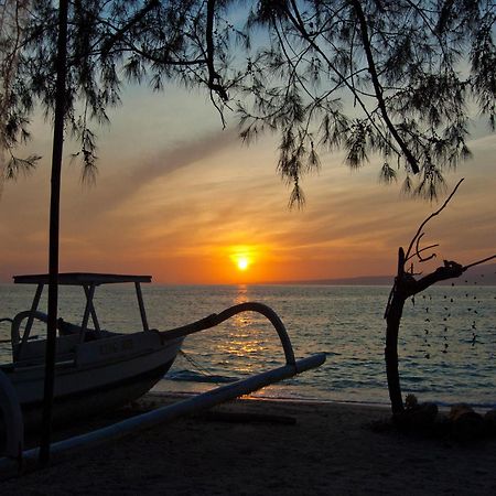 Thank You Bungalow Gili Meno Bagian luar foto